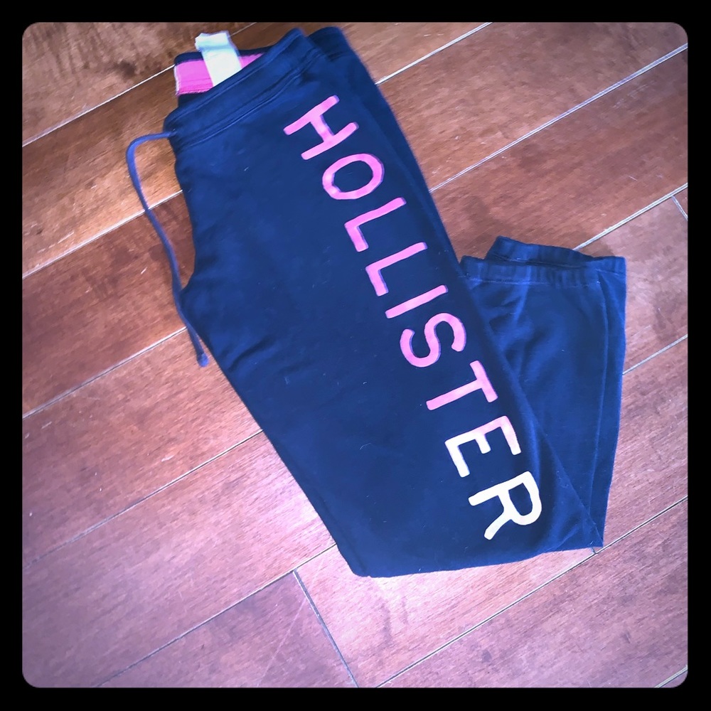 Hollister joggers